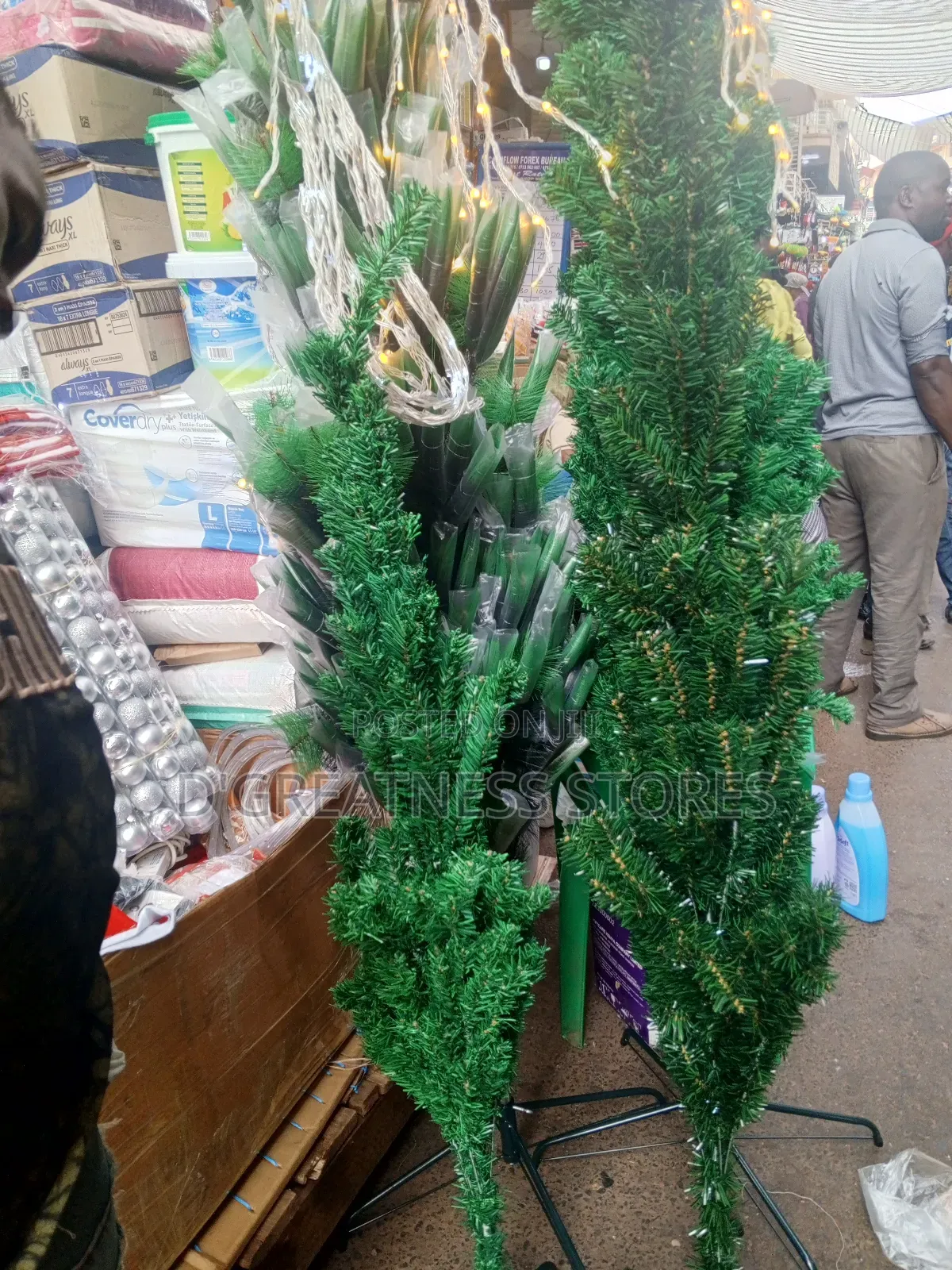 Christmas Shinny Tree