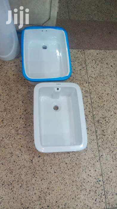 Dobbi/Laundry Sink