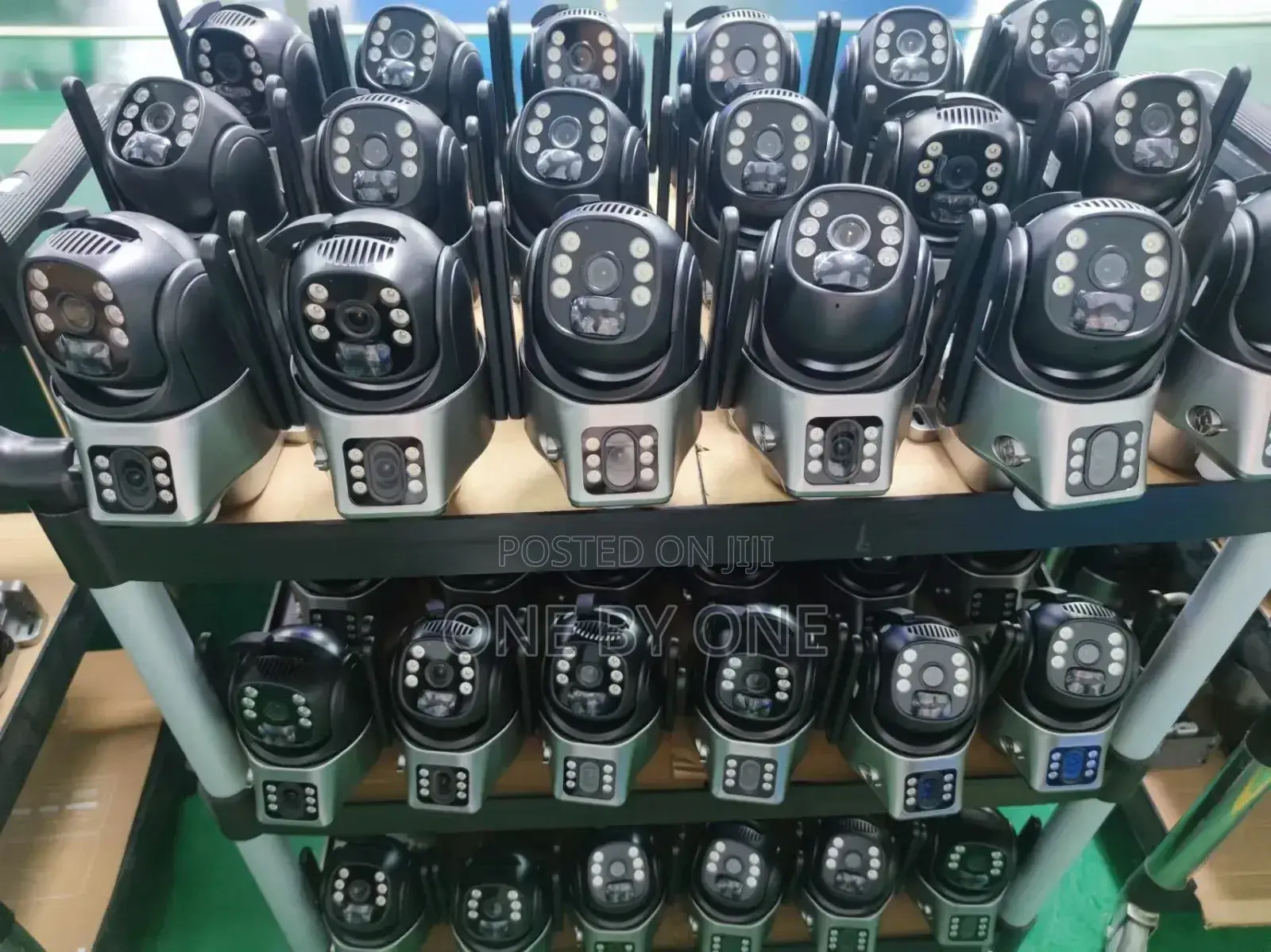 Solar Camera Dual Lens SIM Card PTZ Camera