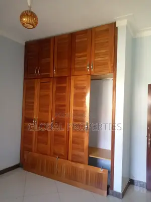3bdrm Duplex in Najjera Buwate Rd, Central Division for rent
