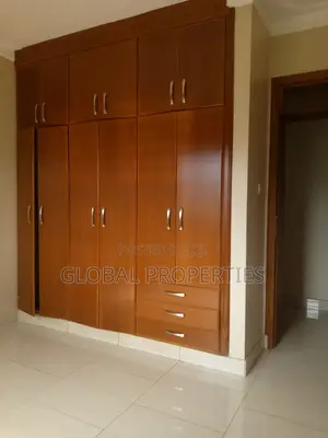 2bdrm Bungalow in Kira Bulindo Rd, Central Division for rent