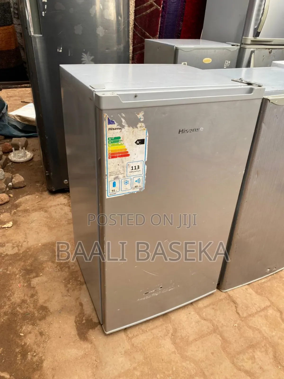 Fridge/120 Litres/Hisense