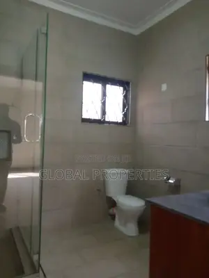 2bdrm Bungalow in Nsawo Estate, Central Division for rent