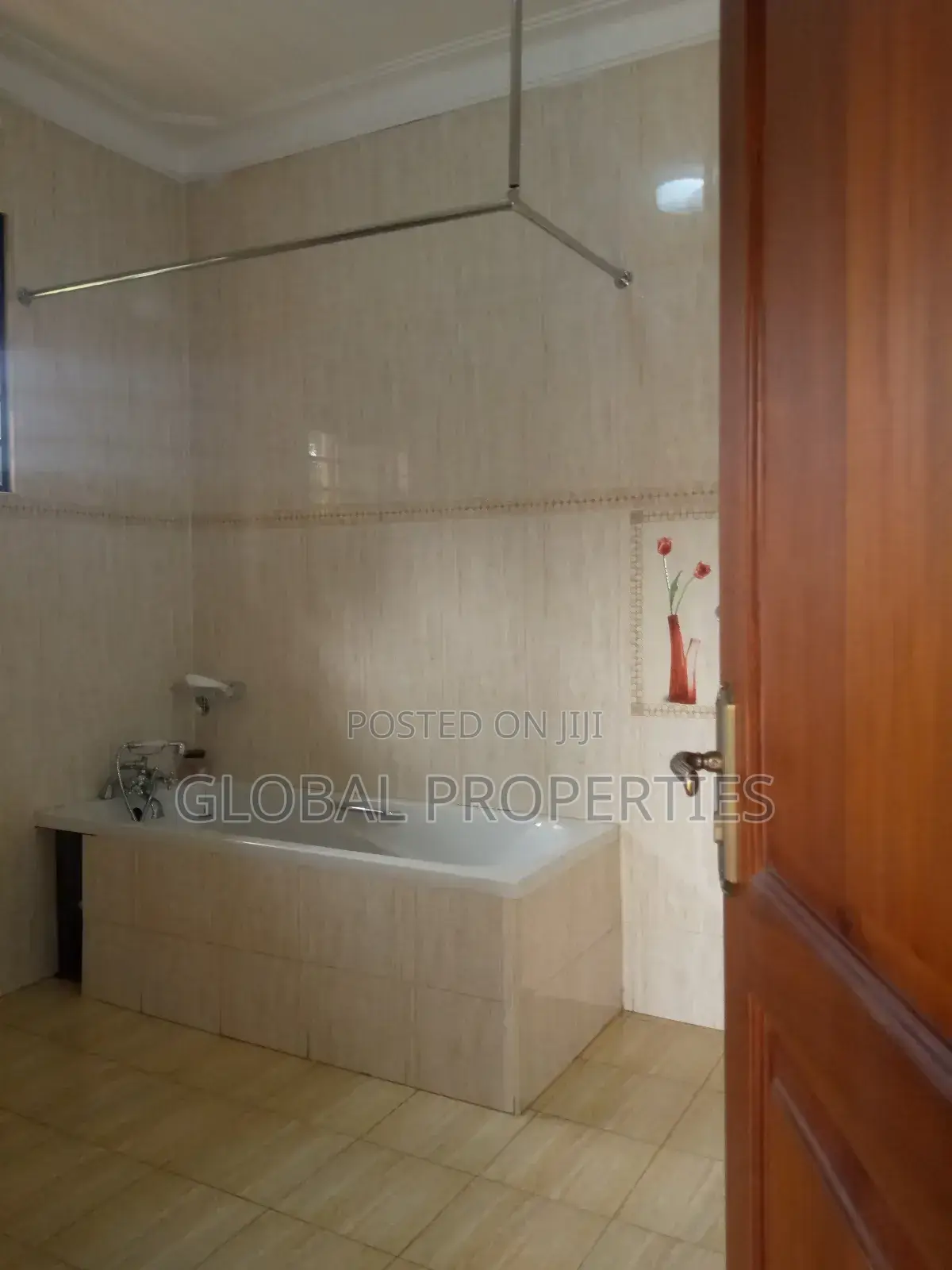 2bdrm Bungalow in Kyaliwajala Kira Rd, Central Division for rent