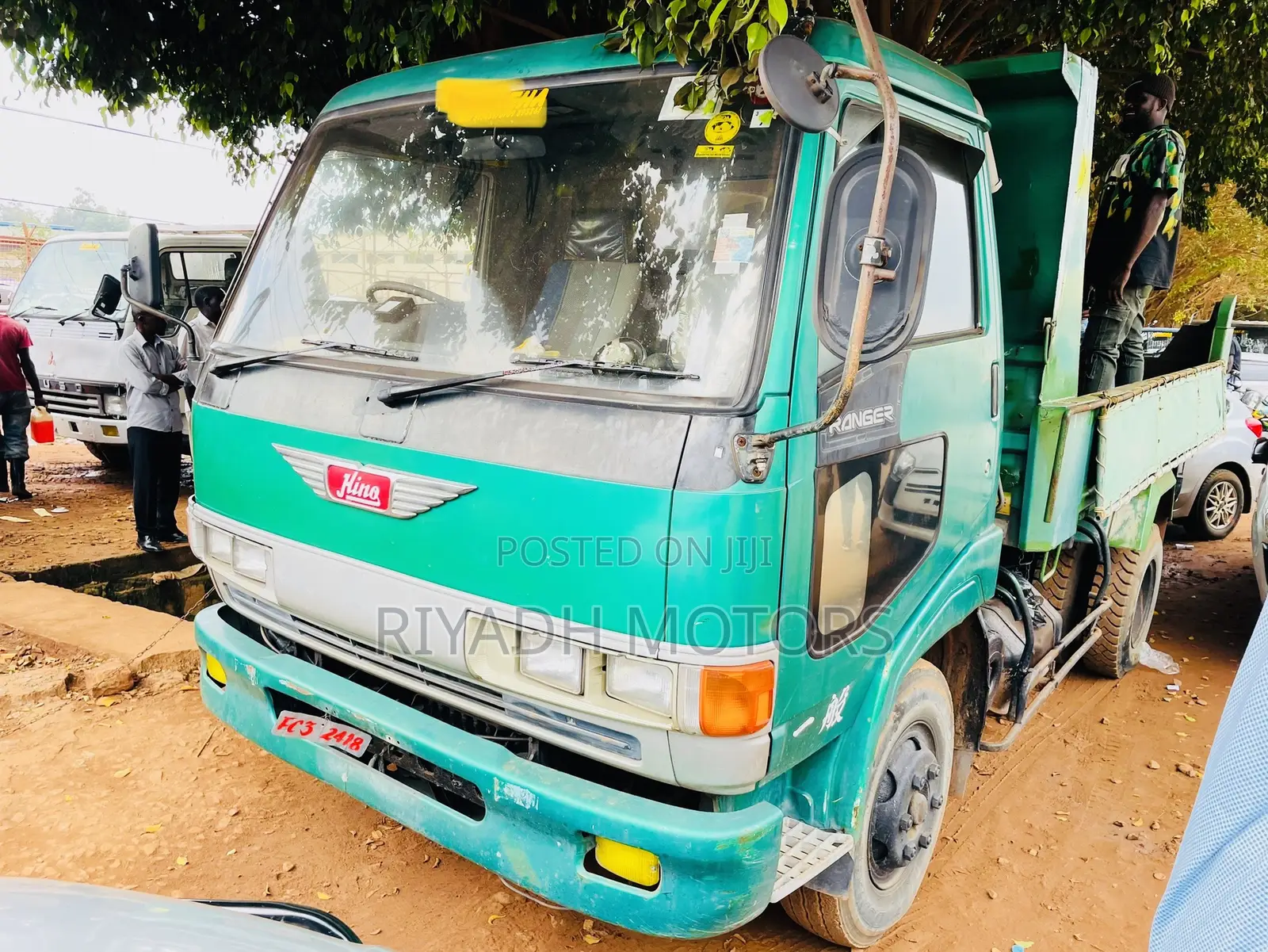 Hino Ranger Double Lights