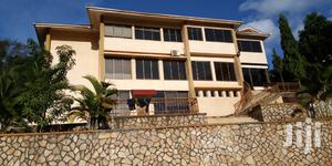 Building for Rent in Kololo