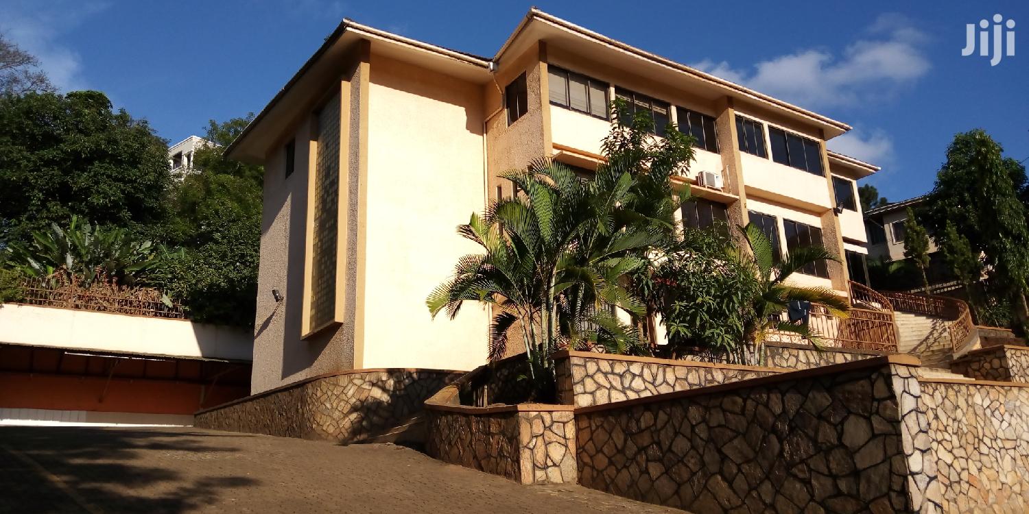 Building for Rent in Kololo