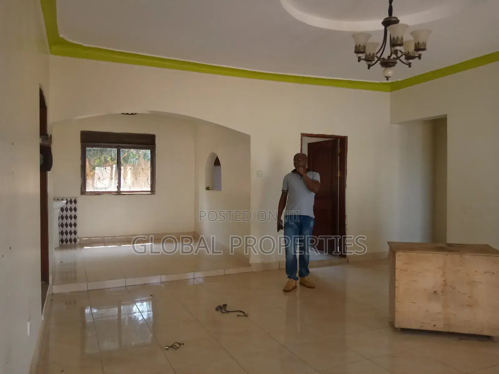 4bdrm Bungalow in Kyaliwajala Kireka, Central Division for rent