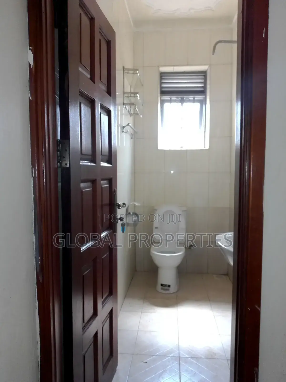 1bdrm Bungalow in Kira Estate, Central Division for rent