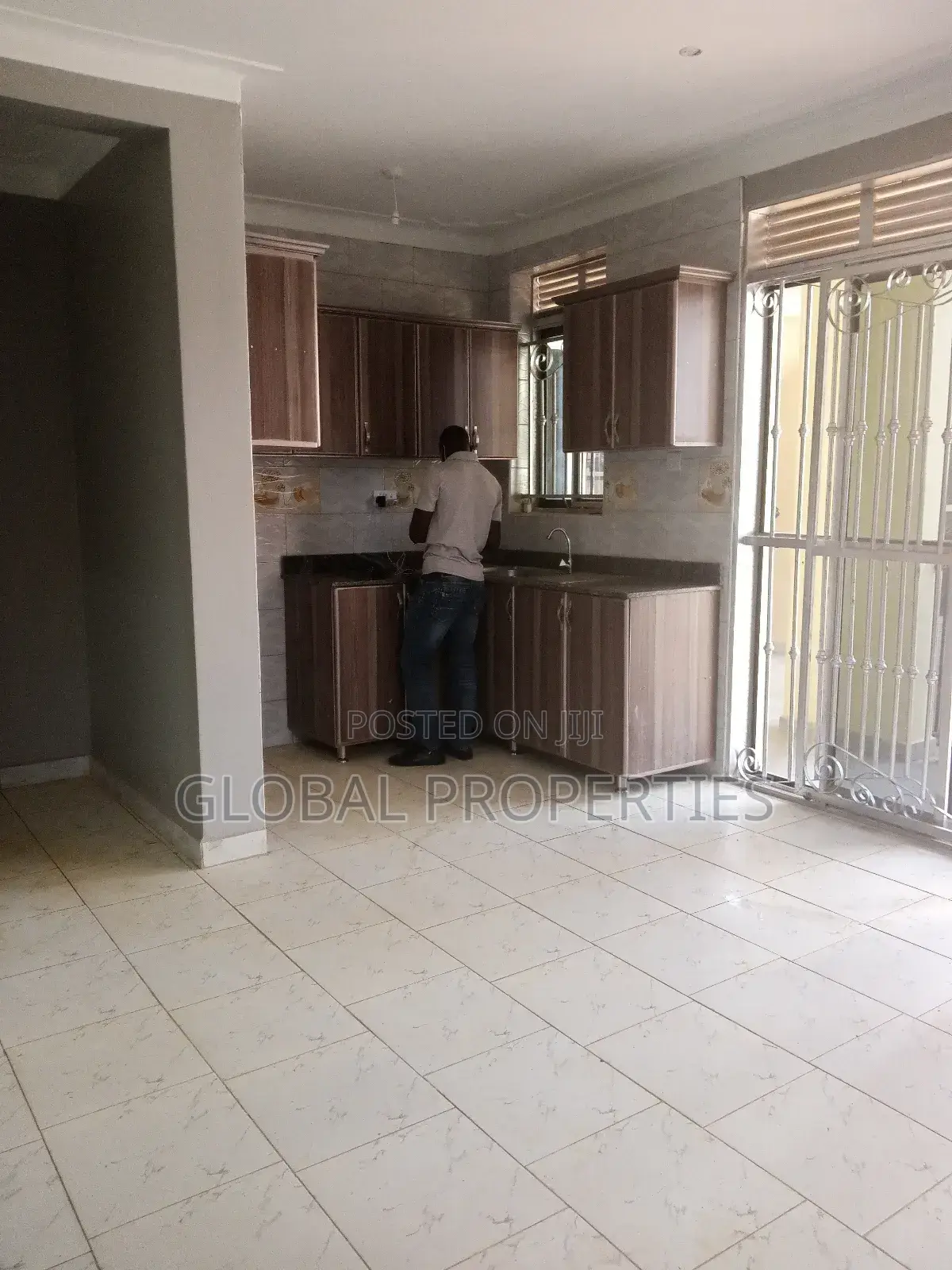 1bdrm Apartment in Kyaliwajala Kireka, Central Division for rent