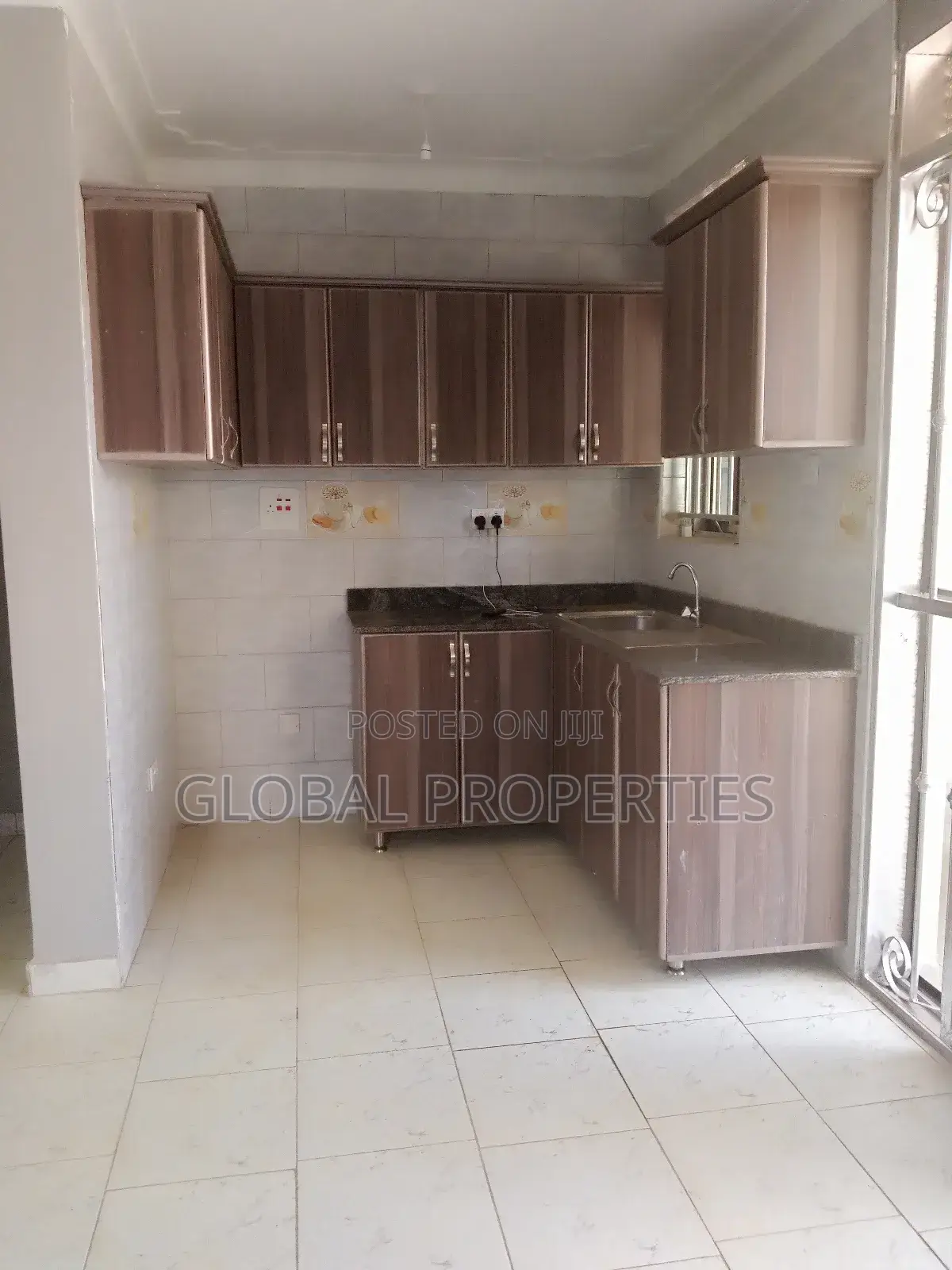 1bdrm Apartment in Kyaliwajala Kireka, Central Division for rent