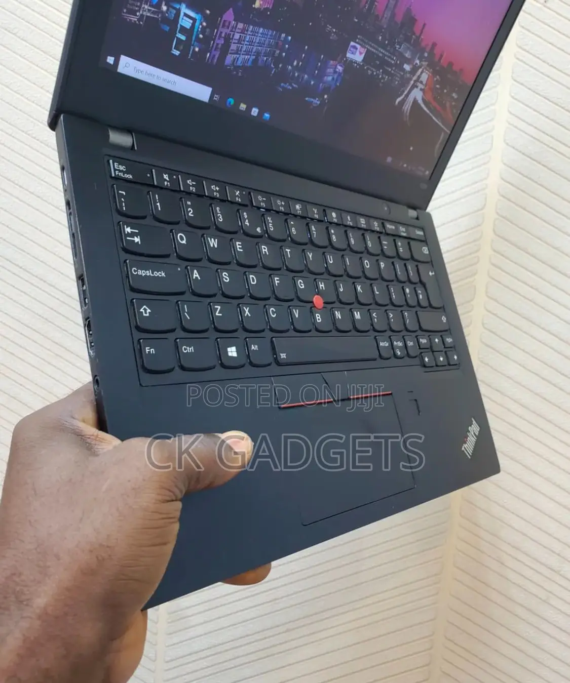 New Laptop Lenovo ThinkPad X280 8GB Intel Core I5 SSD 256GB
