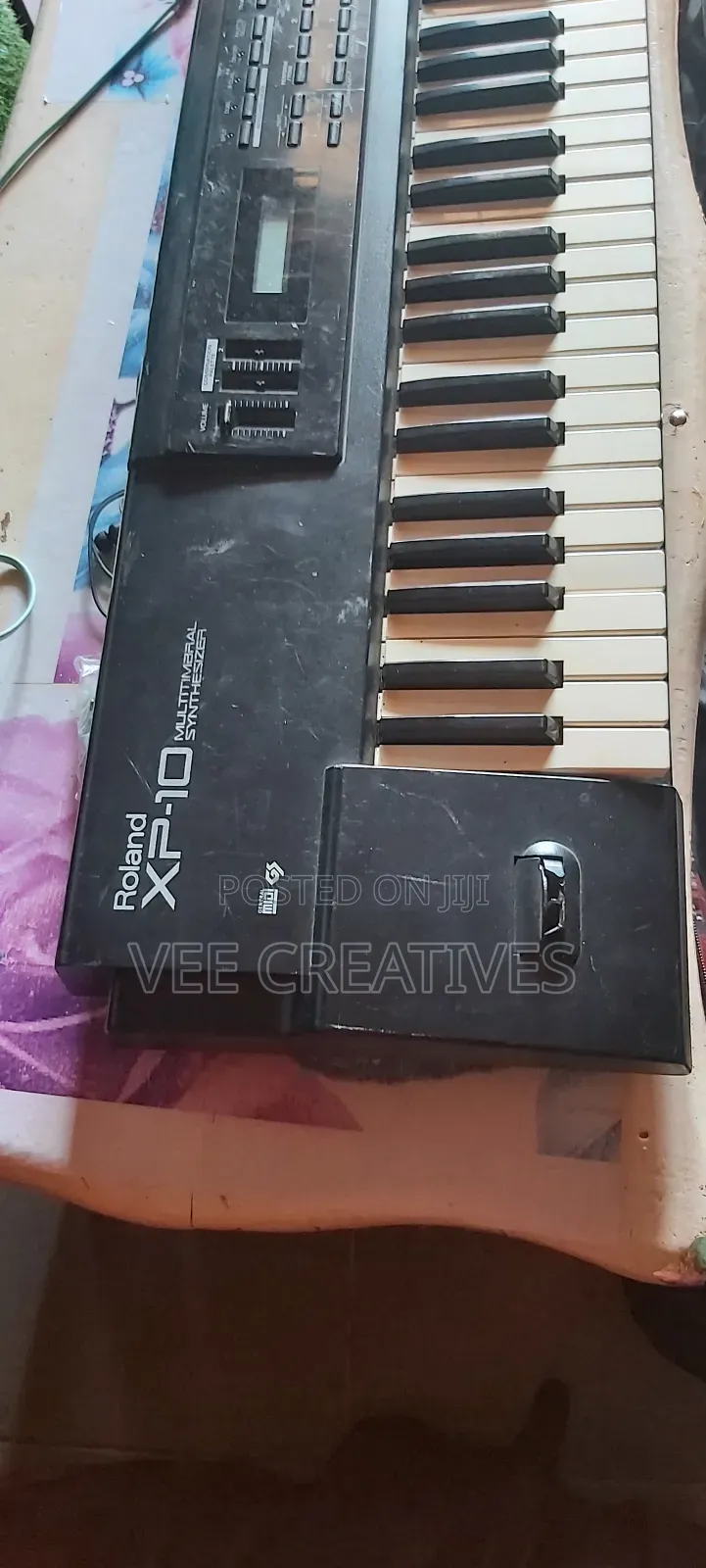 Roland XP-10 Synthersizer Piano