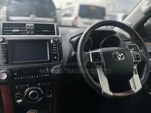 Toyota Land Cruiser Prado 2.8 D-4D 2015 Black