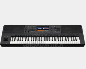 Yamaha PSR SX900 Arranger Workstation Keyboard- Piano
