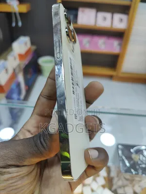 Apple iPhone 13 256 GB Purple