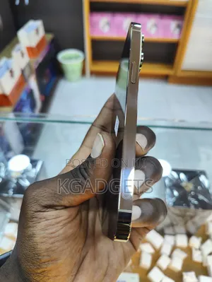 Apple iPhone 13 256 GB Purple
