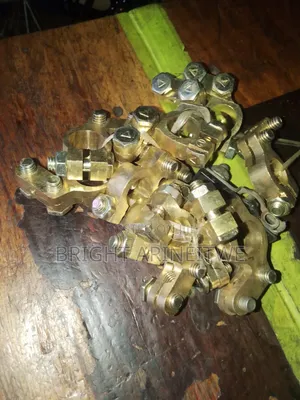 Battery Terminals for All Saloon and SUV Cars.