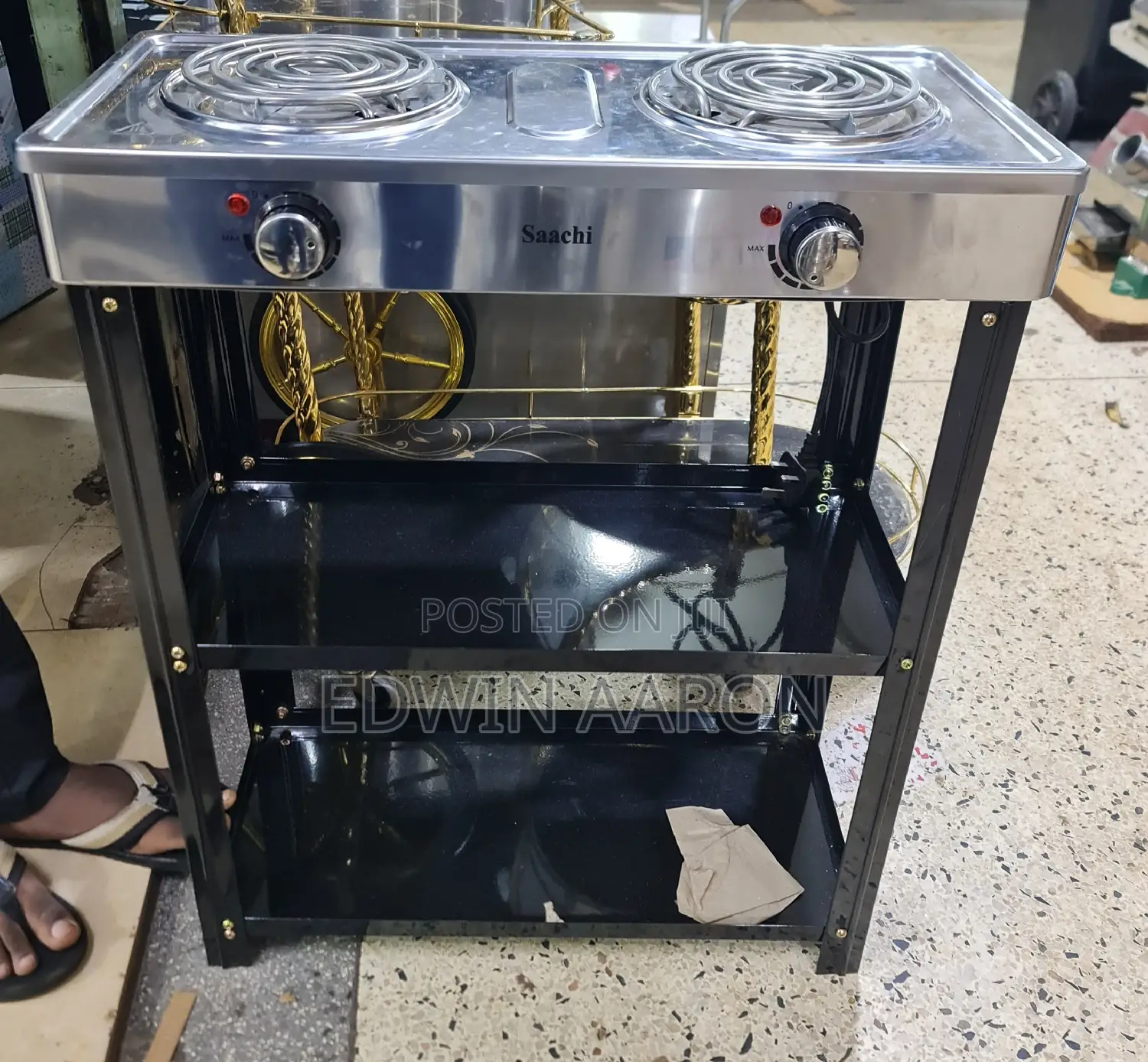 Saachi Double Coil Cooker With Shelves