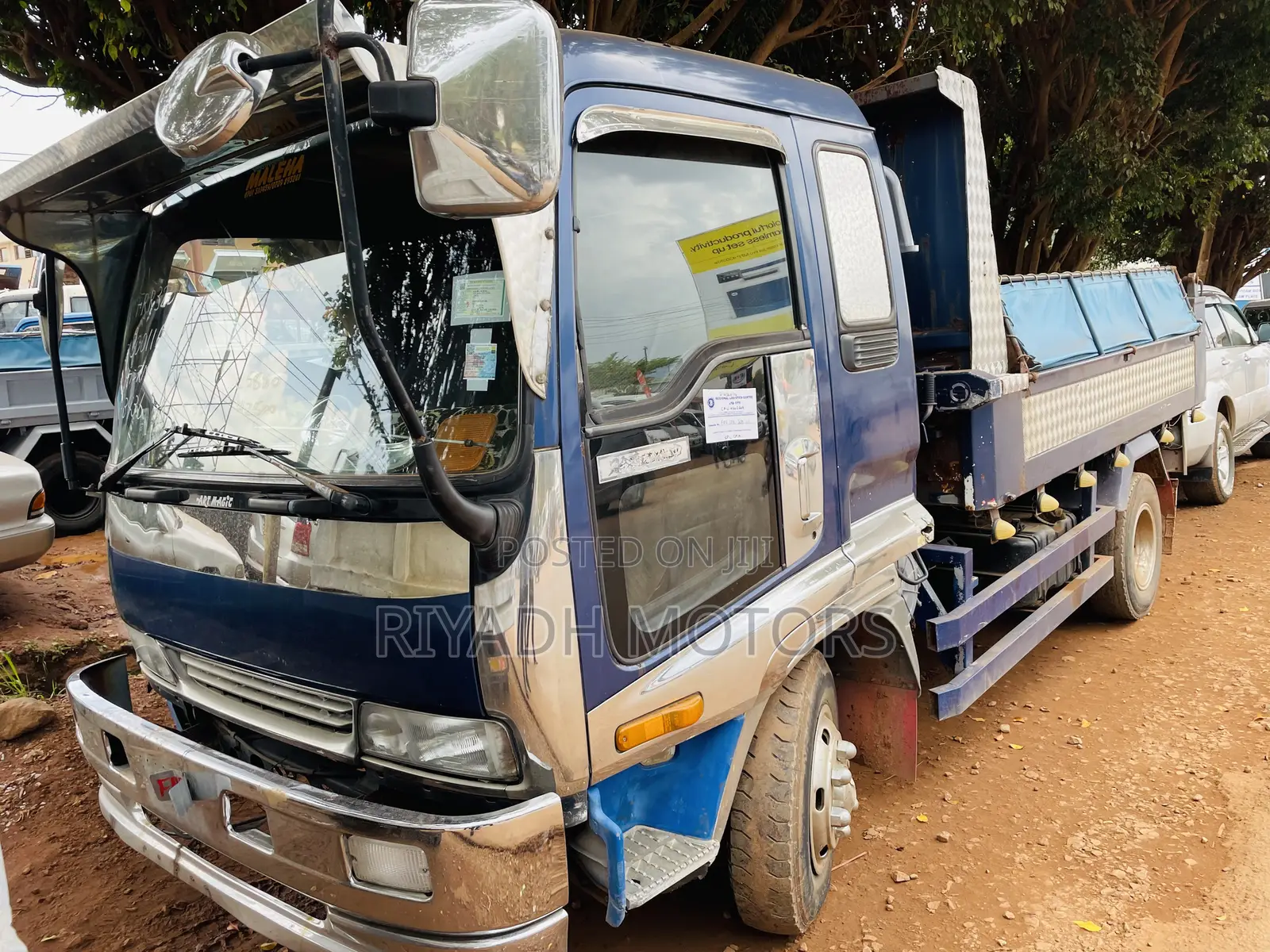 Isuzu Dumper 1999