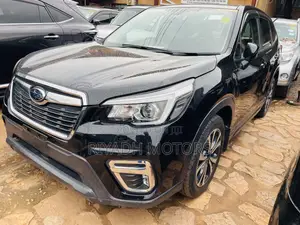 Photo - Subaru Forester Limited AWD 2019 Black