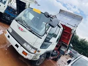 Hino Dumper H07C