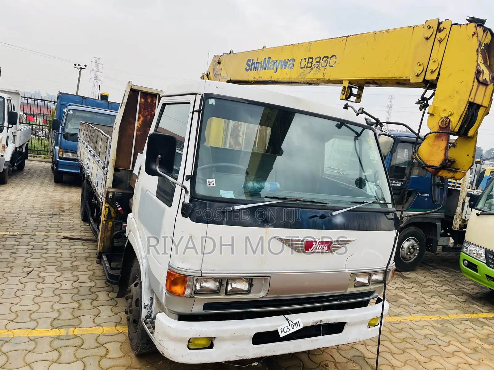 Hino Truck With Crane