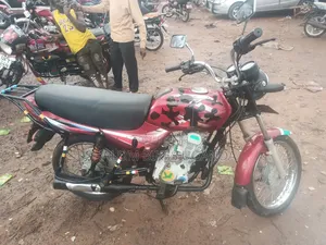 Bajaj CT 110X 2023 Red
