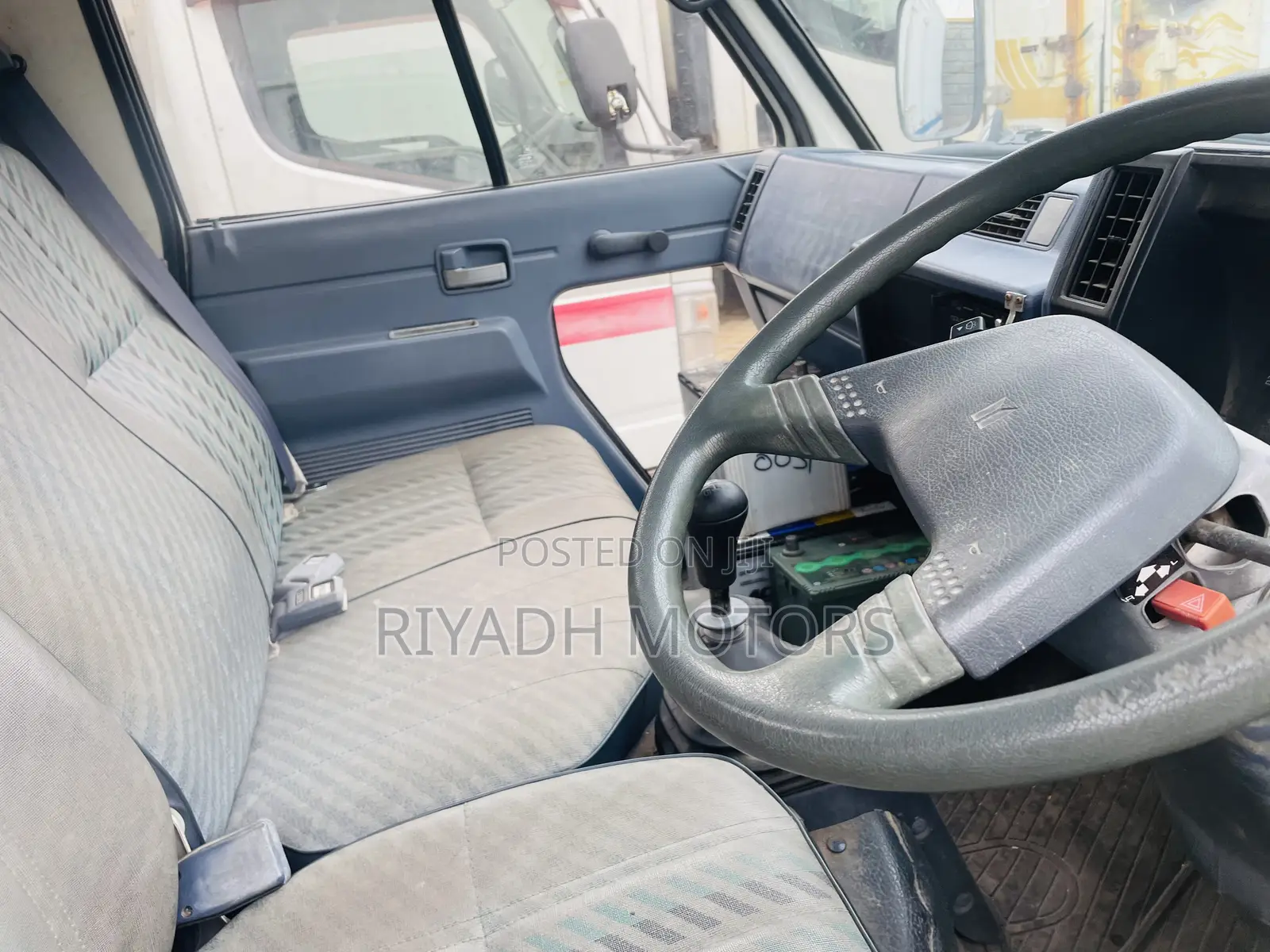 Isuzu Single Light