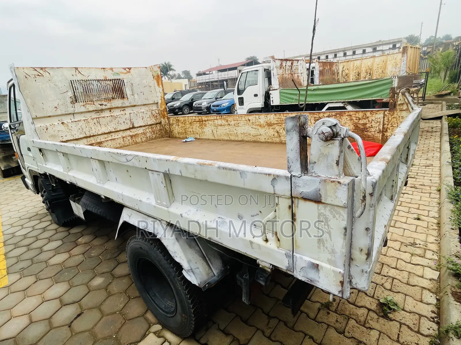 Isuzu Single Light