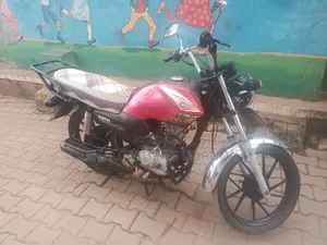 Yamaha Crux 2020 Red