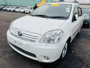 Toyota Raum 2011 White