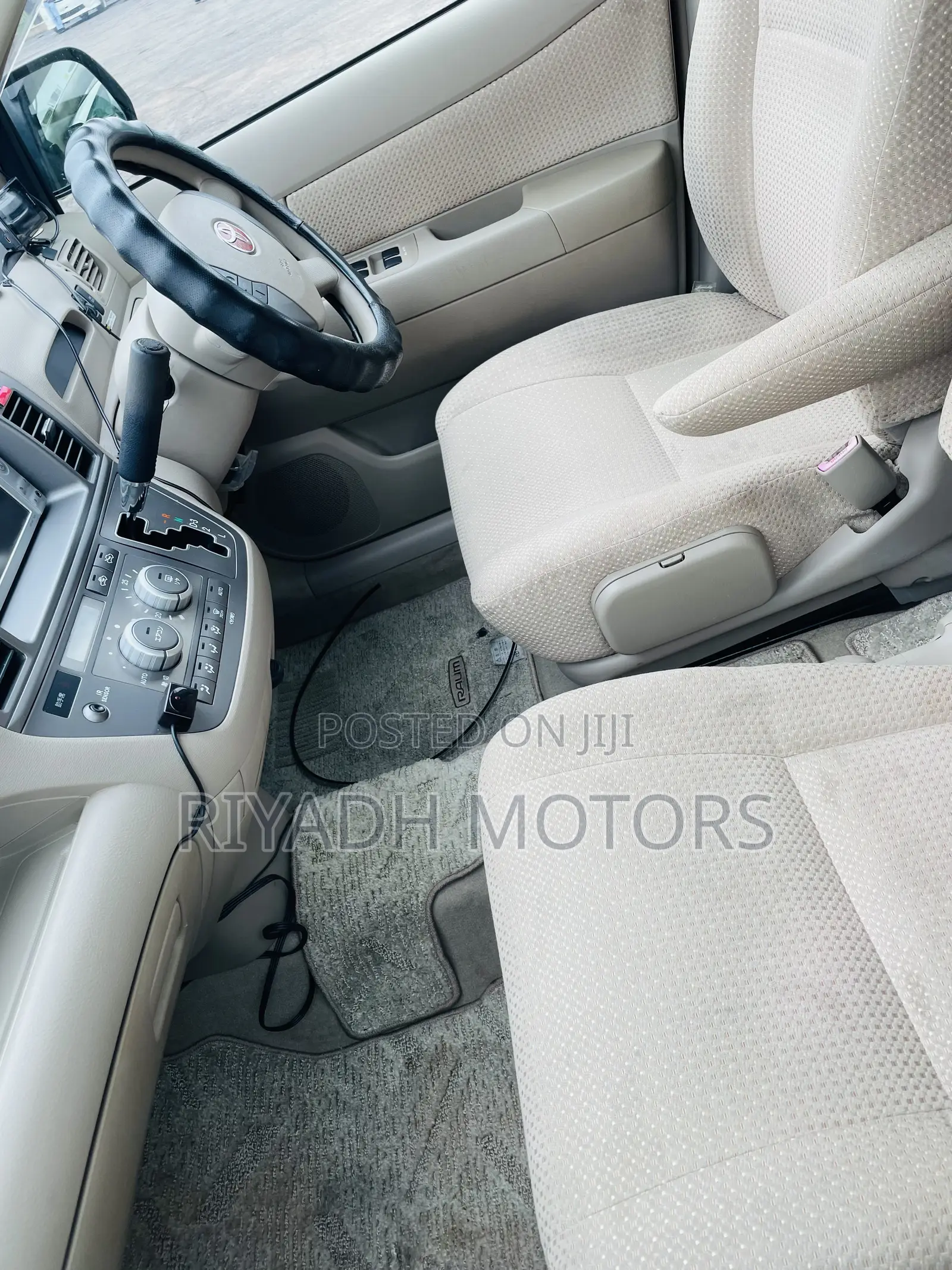 Toyota Raum 2011 White