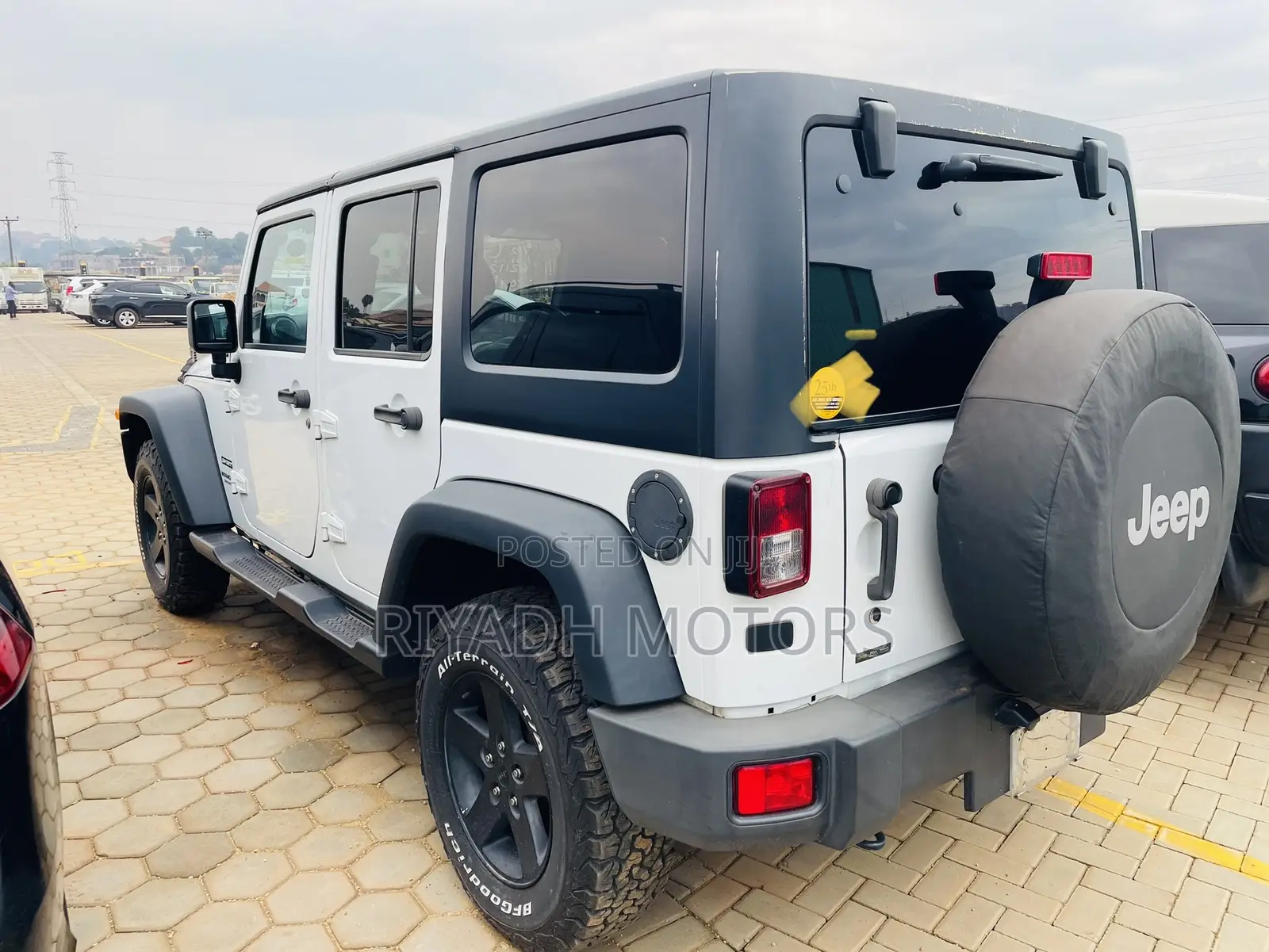 Jeep Wrangler Sport 2dr SUV 4WD (3.6L 6cyl 6M) 2015 White