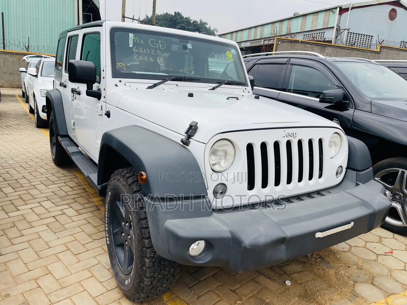 Jeep Wrangler Sport 2dr SUV 4WD (3.6L 6cyl 6M) 2015 White