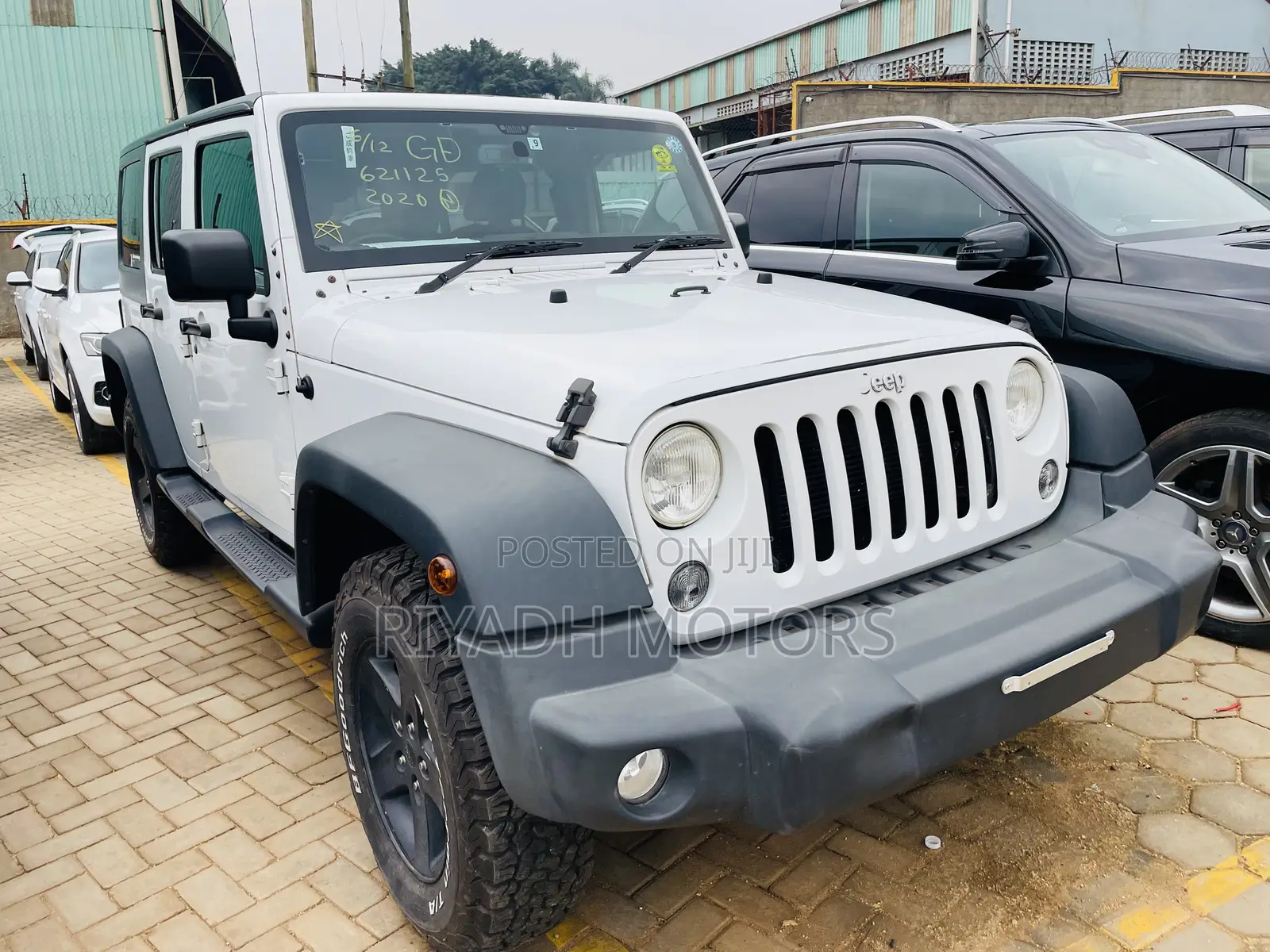 Jeep Wrangler Sport 2dr SUV 4WD (3.6L 6cyl 6M) 2015 White