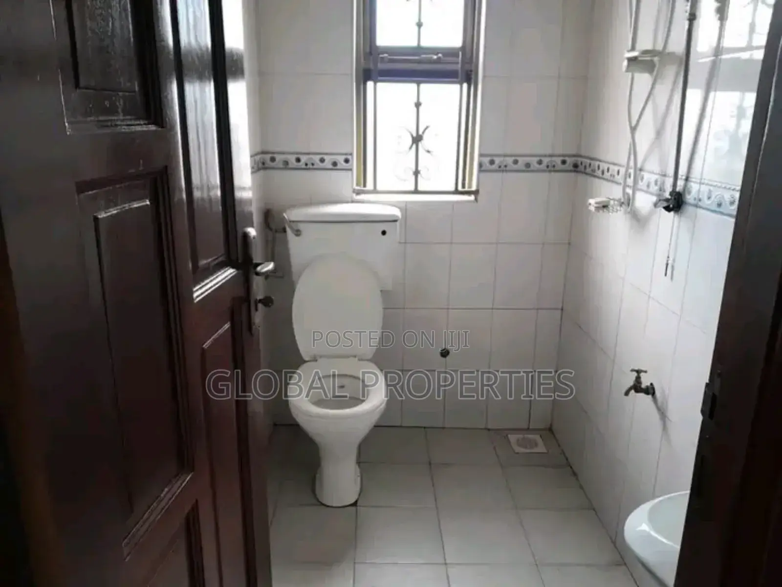 1bdrm Bungalow in Kyaliwajala Estate, Central Division for rent