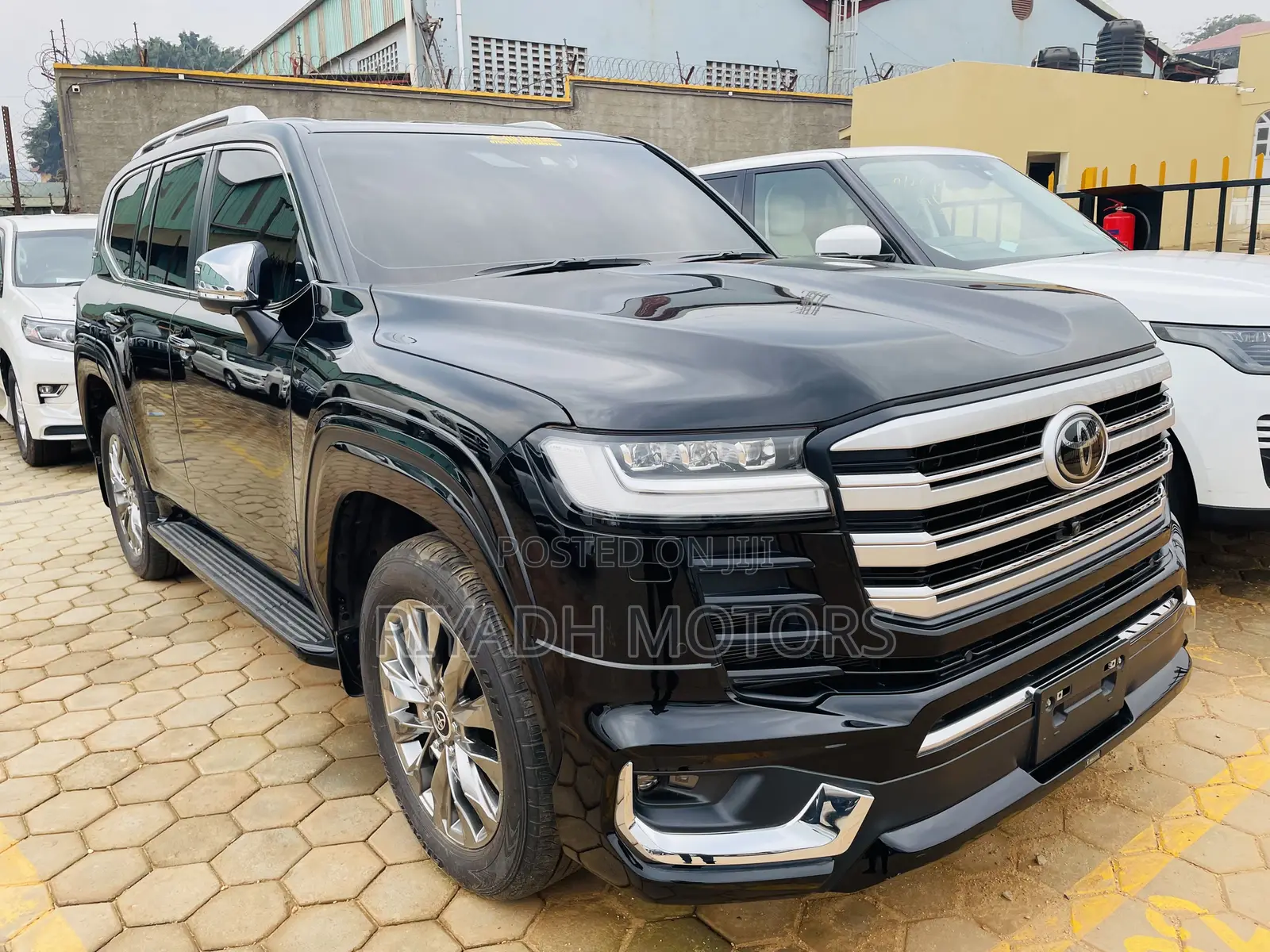 Toyota Land Cruiser 2023 Black