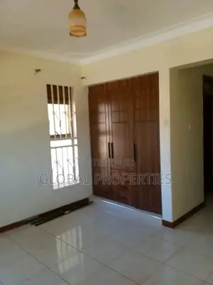 2bdrm Bungalow in Nsawo Estate, Central Division for rent