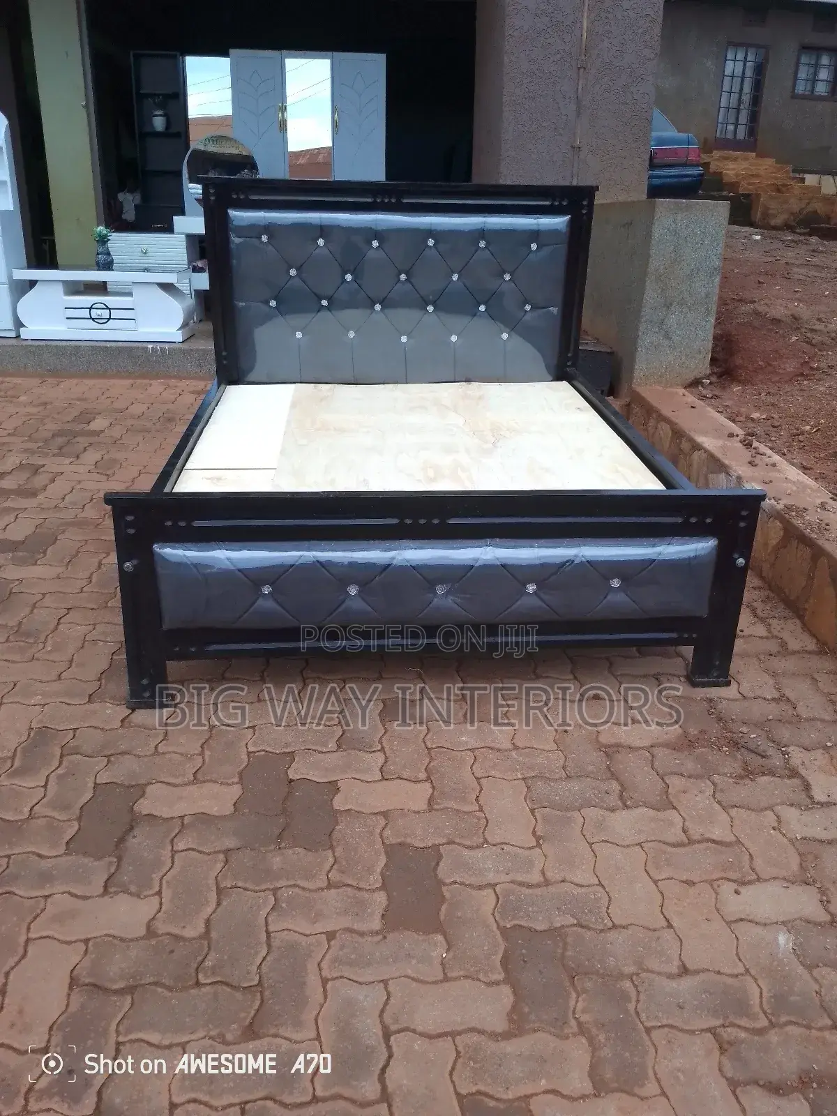 5x6 Frame Leather Bed