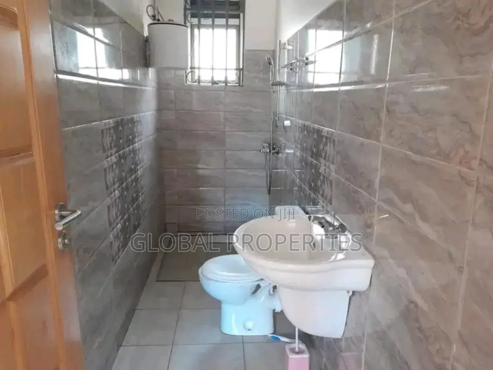 3bdrm Bungalow in Namugongo Estate, Central Division for rent