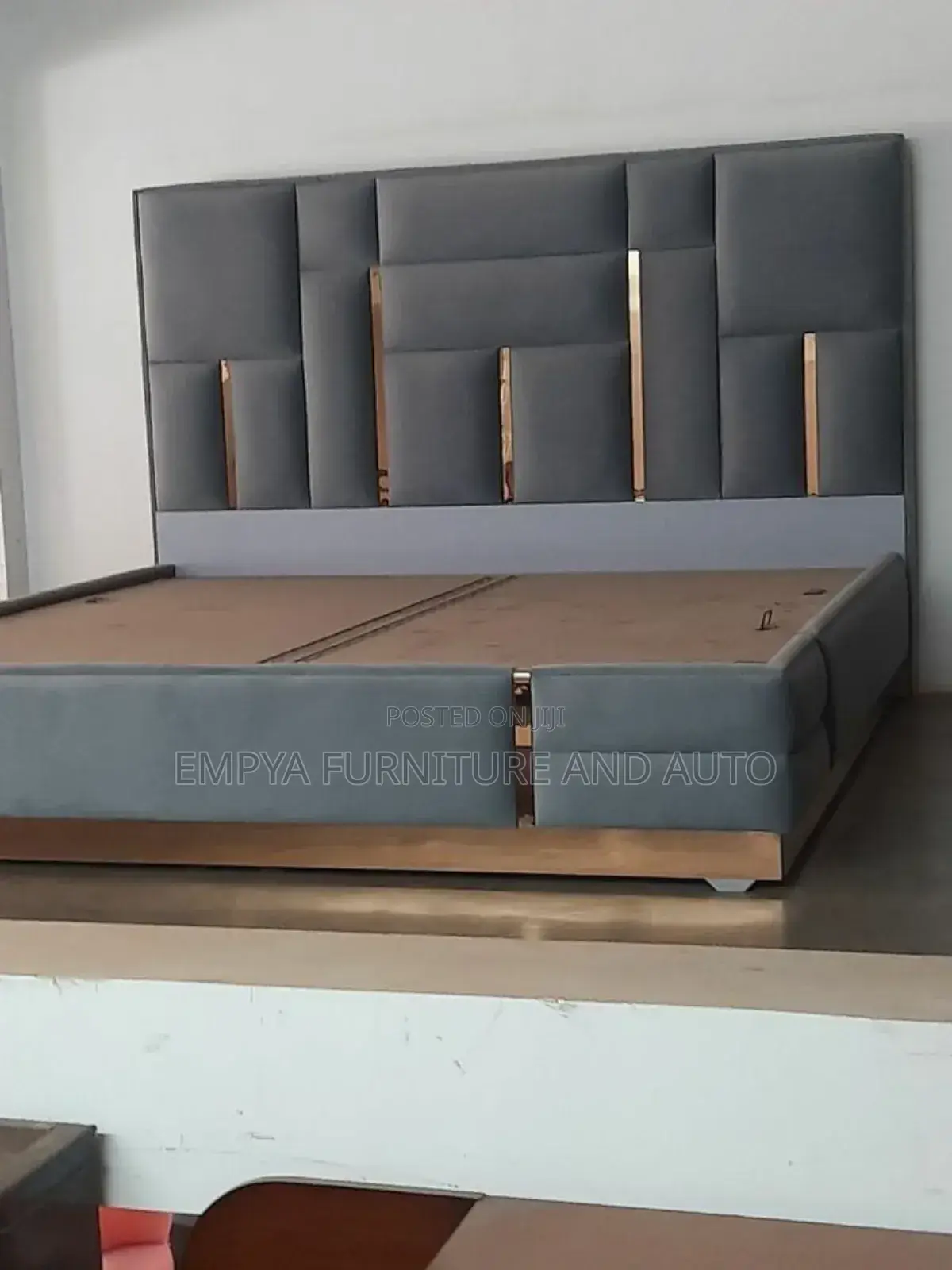 Master Bed Gray