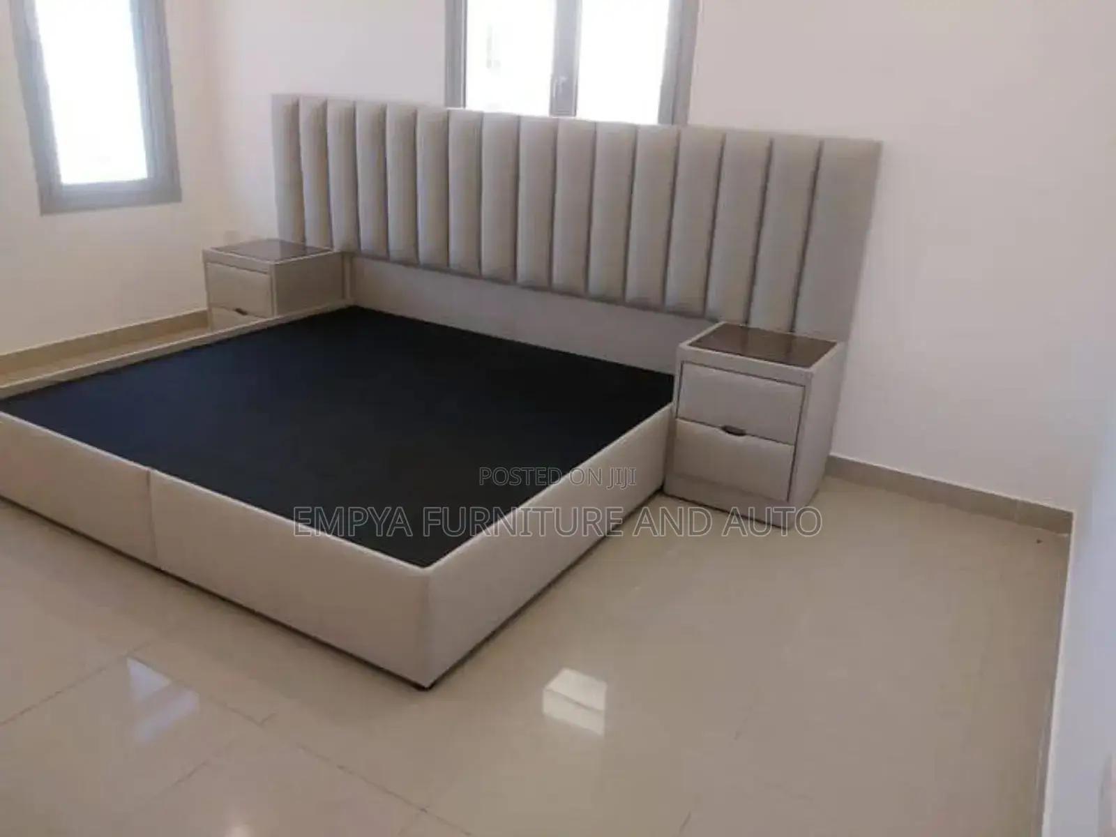 Master Bed Lines