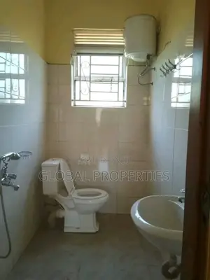 1bdrm Bungalow in Kyaliwajala, Central Division for rent