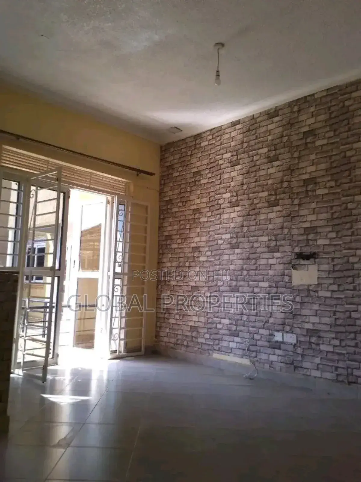 1bdrm Bungalow in Kyaliwajala, Central Division for rent