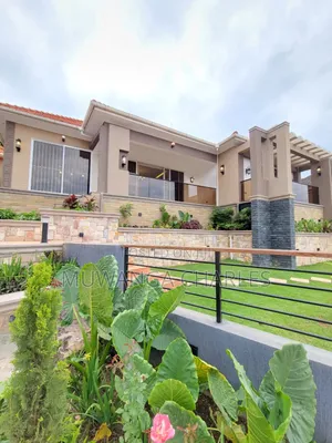 5bdrm Duplex in Fs Properties Ltd, Kira for sale