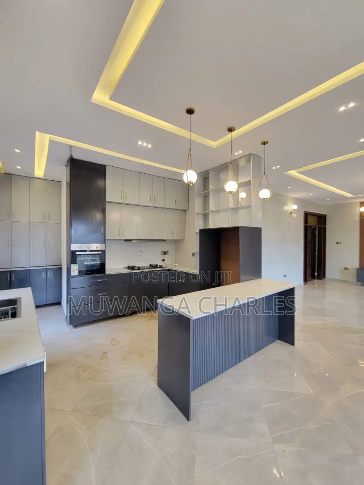 5bdrm Duplex in Fs Properties Ltd, Kira for sale