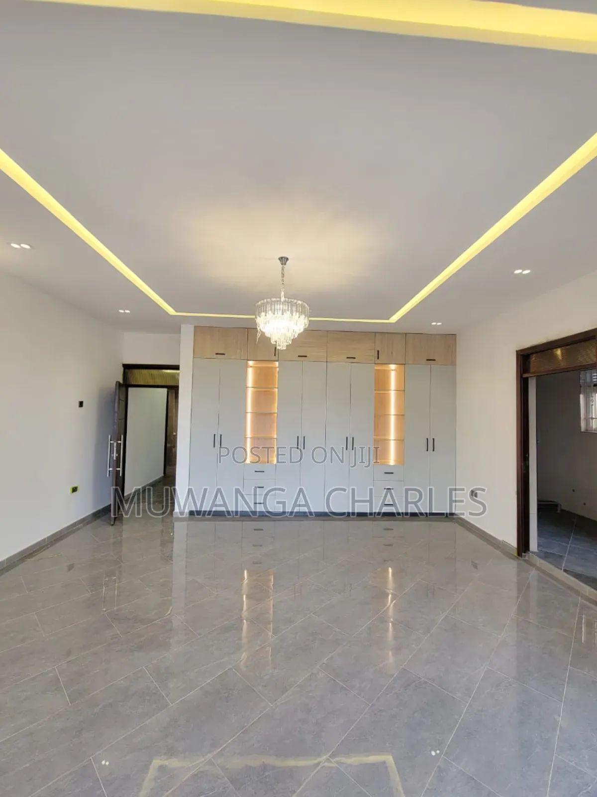 5bdrm Duplex in Fs Properties Ltd, Kira for sale