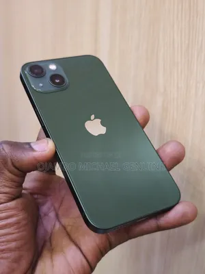 Apple iPhone 13 256 GB Green