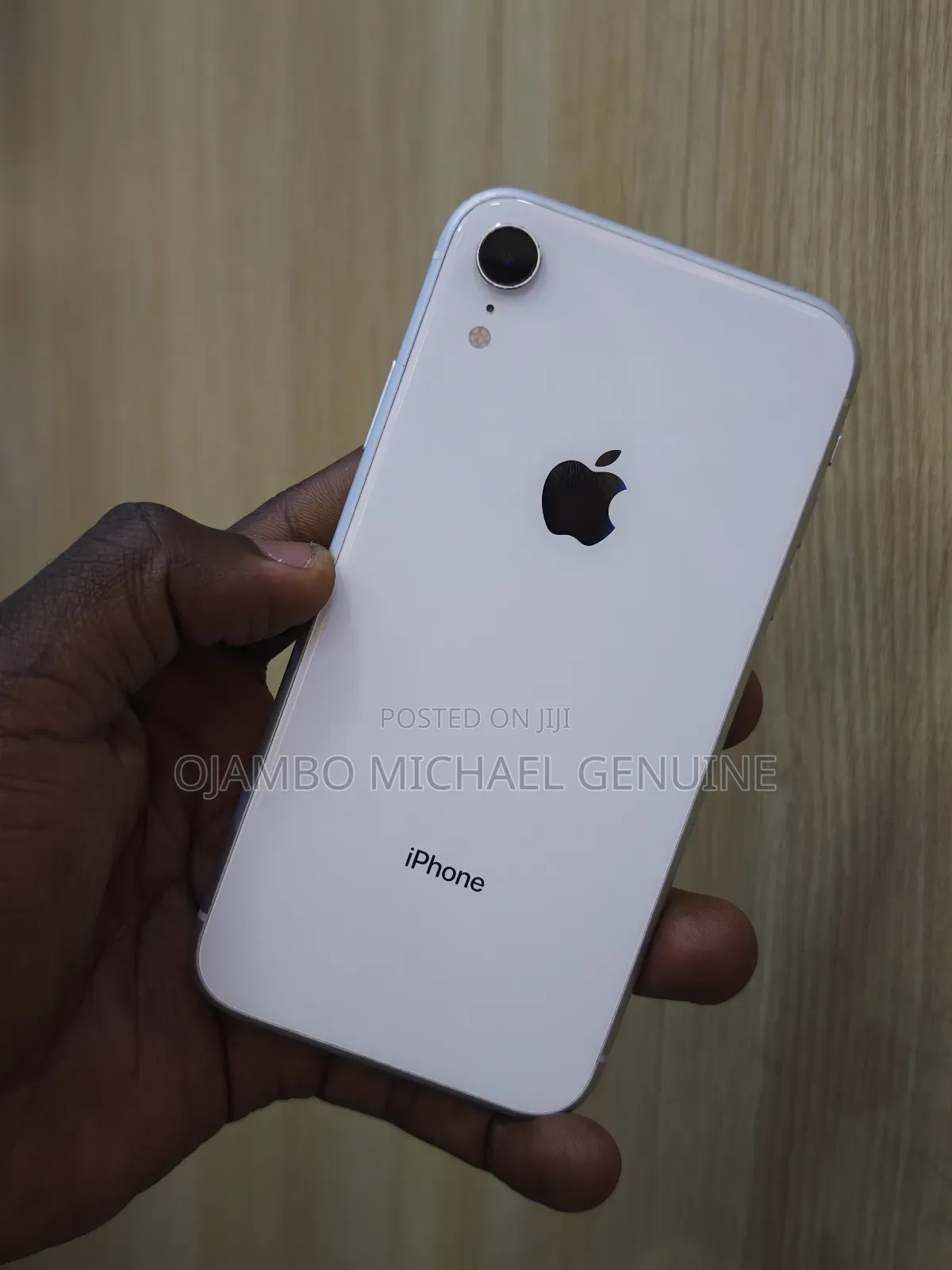 Apple iPhone XR 128 GB White